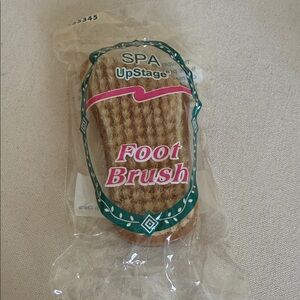 New Spa UpStage Bristle Foot Brush